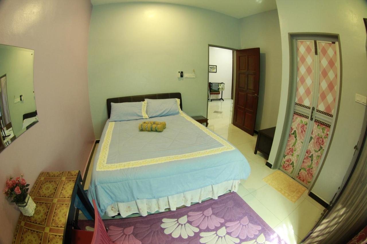 Twin Castle Homestay קואלה פילה מראה חיצוני תמונה