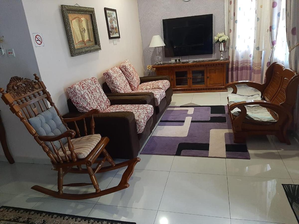 Twin Castle Homestay קואלה פילה מראה חיצוני תמונה