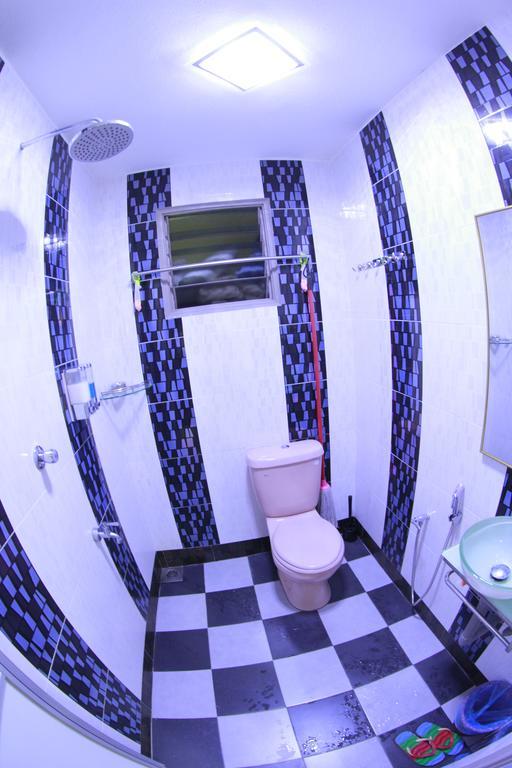 Twin Castle Homestay קואלה פילה מראה חיצוני תמונה