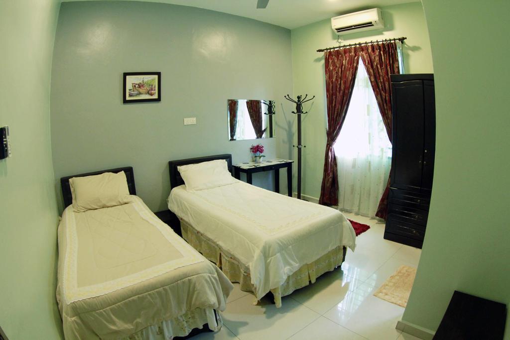 Twin Castle Homestay קואלה פילה מראה חיצוני תמונה